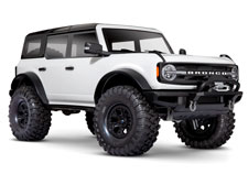 TRX-4 - 2021 Ford Bronco (#92076-4) Front Three-Quarter View (Oxford White)