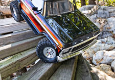 TRX-4 1979 Ford Bronco In Action