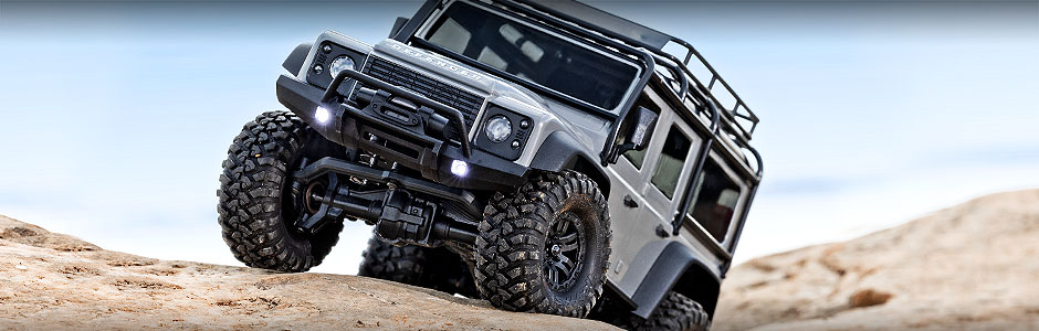 TRX-4M Land Rover Defender (Silver)