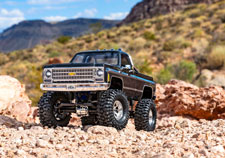 1/18 TRX-4M Chevrolet K10 High Trail Edition (#97064-1) Action (Black)